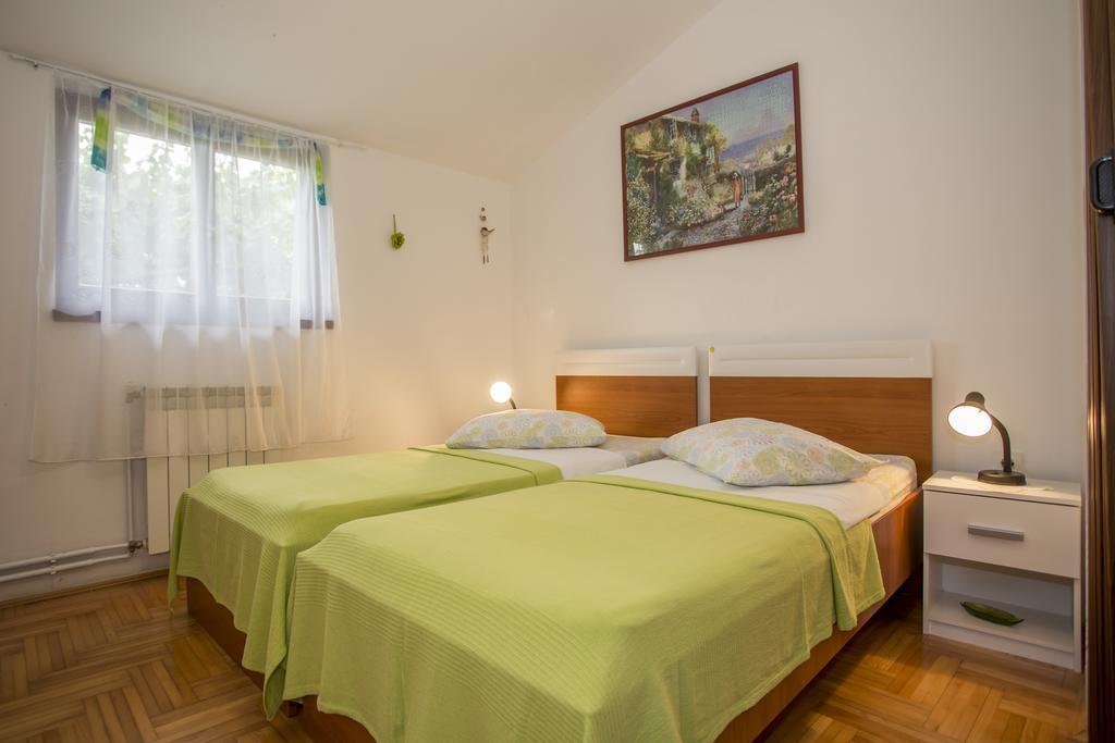 Apartments Pula 1618 Zewnętrze zdjęcie